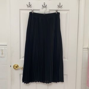 Pleated Midi Skirt